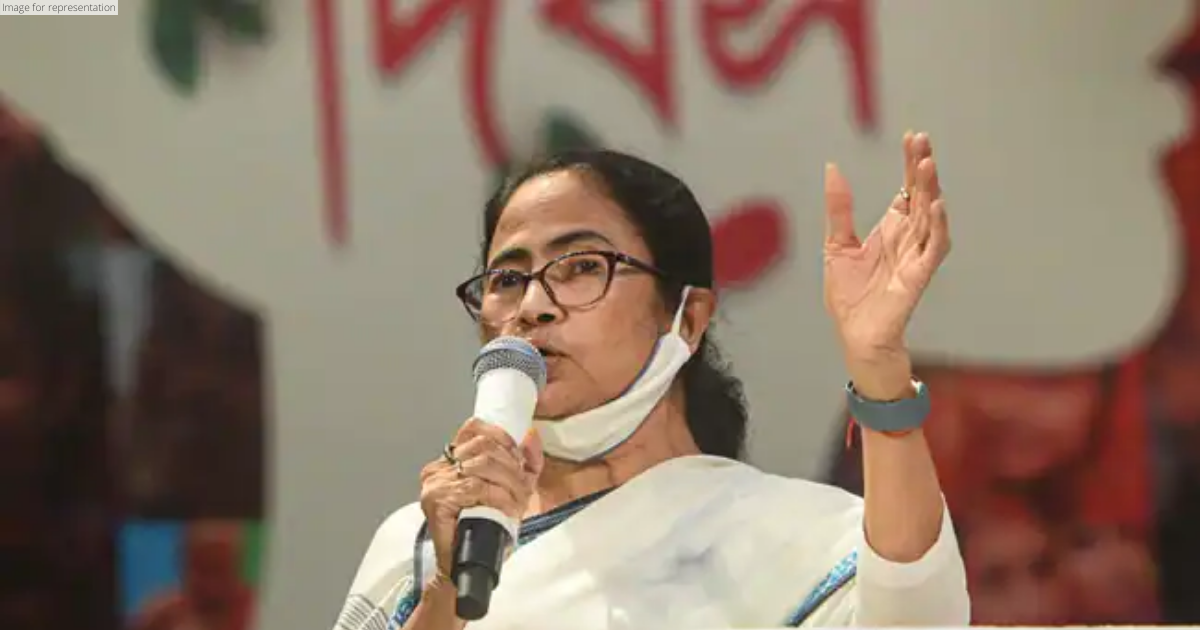 Mamata writes to PM Modi, seeks release of MGNREGA and PM Awas Yojana funds 'without any further delay'
